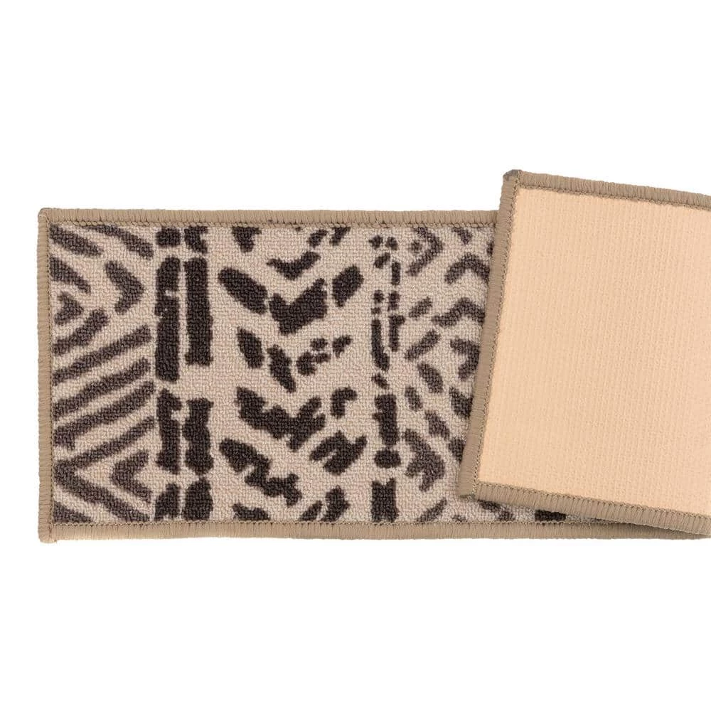 Bohemian Design Geometric Non-Slip Stair Treads 8.6" x 26" Cream (Set of 13) by World Rug Gallery 2 Bohemian Design Geometric Non-Slip Stair Treads 8.6" x 26" Cream (Set of 13) by World Rug Gallery - Image 2